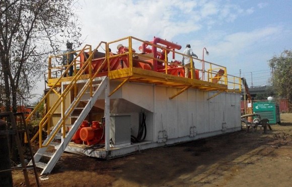 350GPM非開挖泥漿回收系統(印度項目) 350GPM非開挖泥漿回收系統(印度項目)