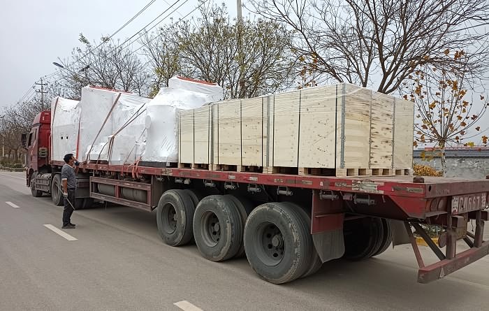 鉆機固控設備發貨